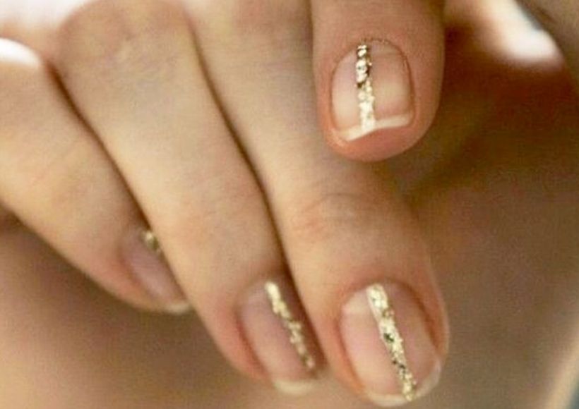 Simple Gold Nails