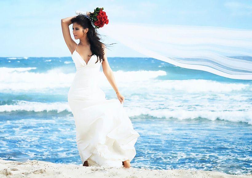 beach wedding dresses