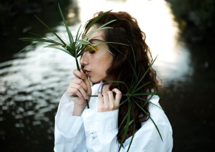 How Can Your Hair Fight Against Humidity