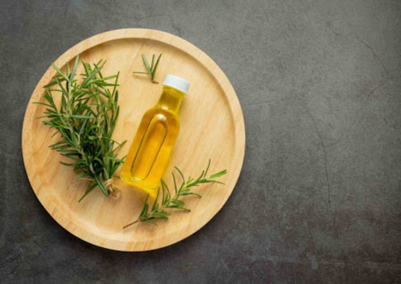 Revolutionize Your Hair Care How Rosemary Shampoo Prevents Breakage & Split Ends